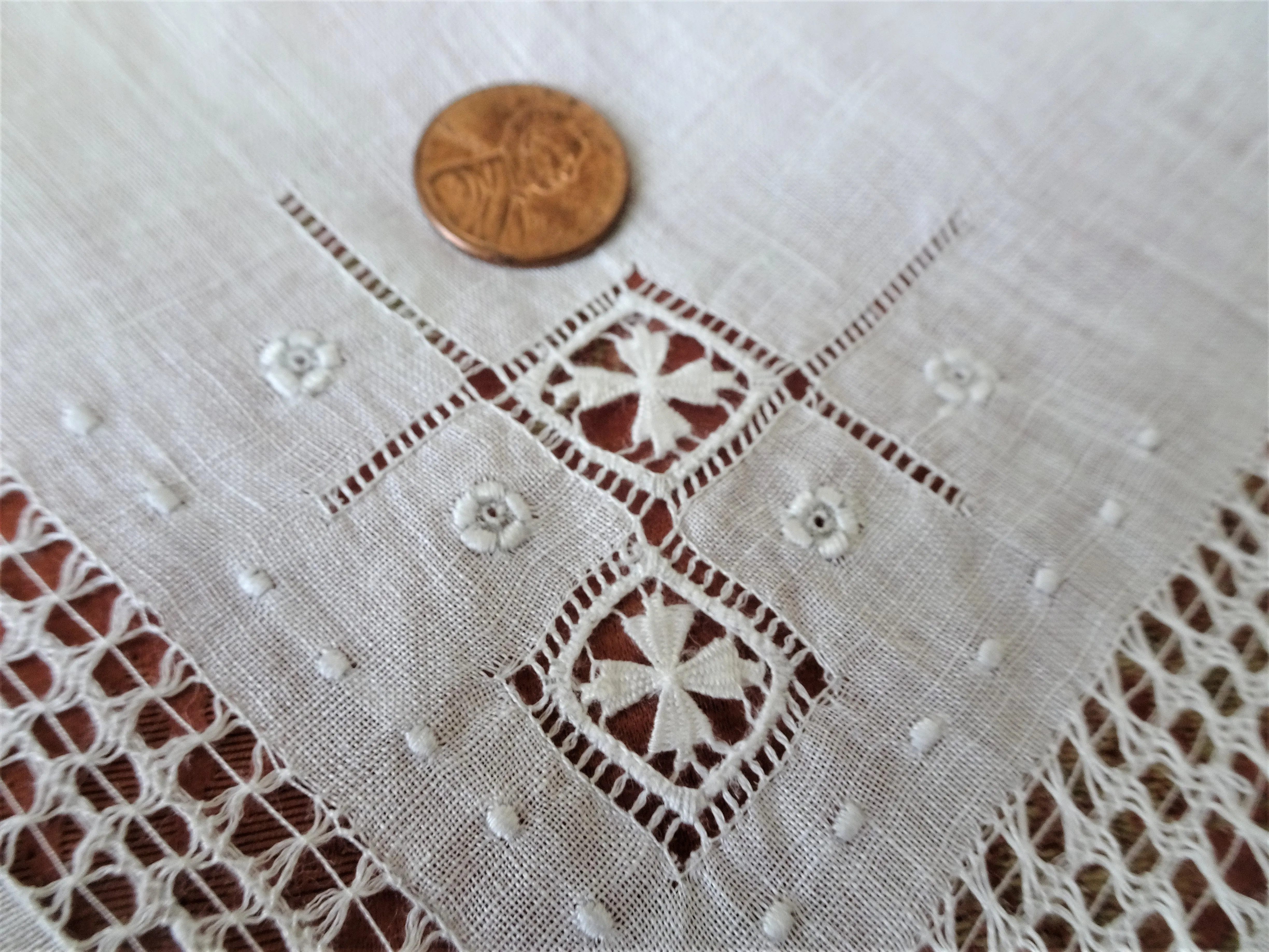 BEAUTIFUL  Antique Drawn Thread Lace Hankie BRIDAL WEDDING Handkerchief Hanky,Raised Embroidery, Openwork, Beautiful Workmanship Bridal Wedding Something Old