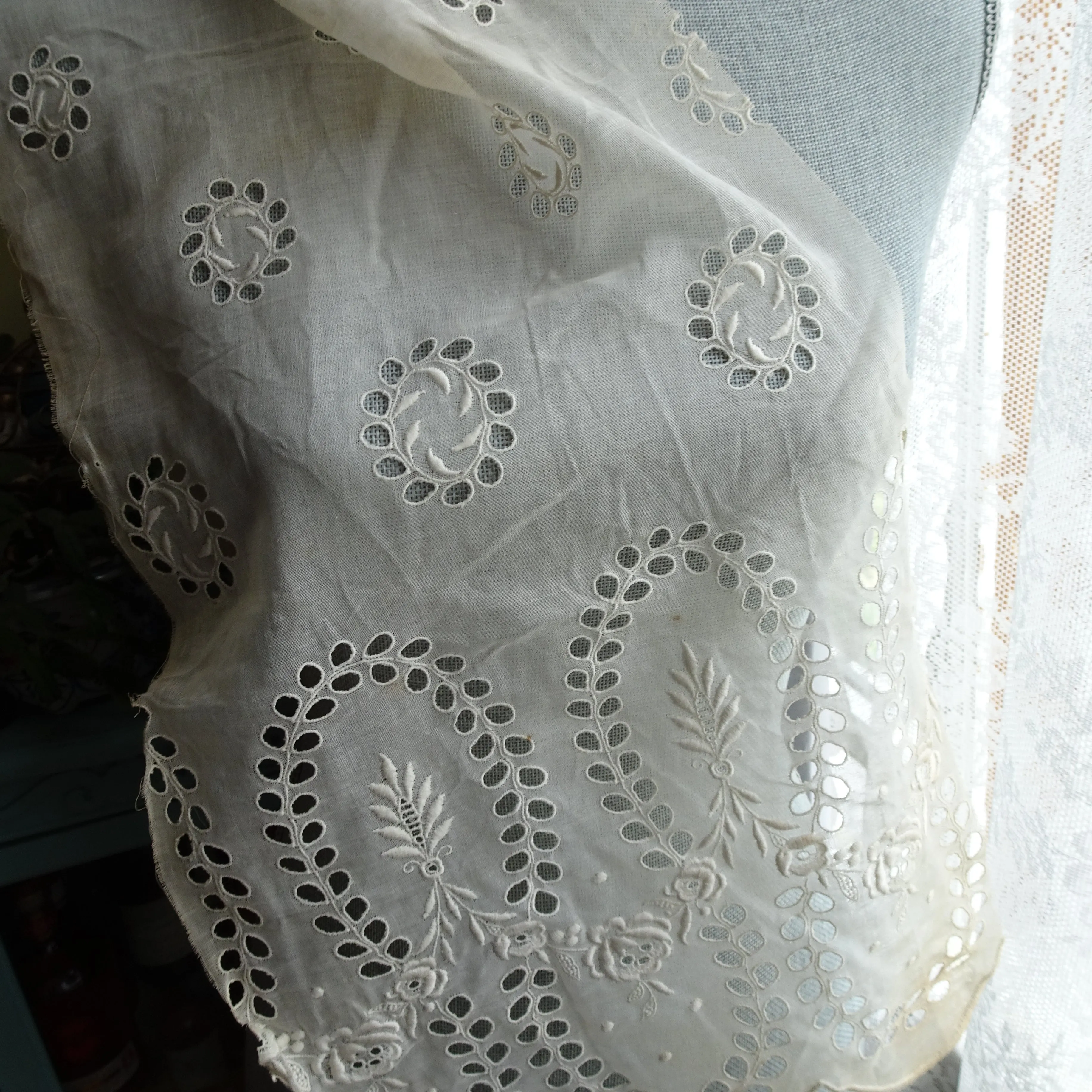 BEAUTIFUL Antique Salesman's Sample, Swiss Embroidered ROSES and Open Work Panel, Perfect For Heirloom Sewing, Dolls, Bridal, Fine Crafts, Collectible Textiles