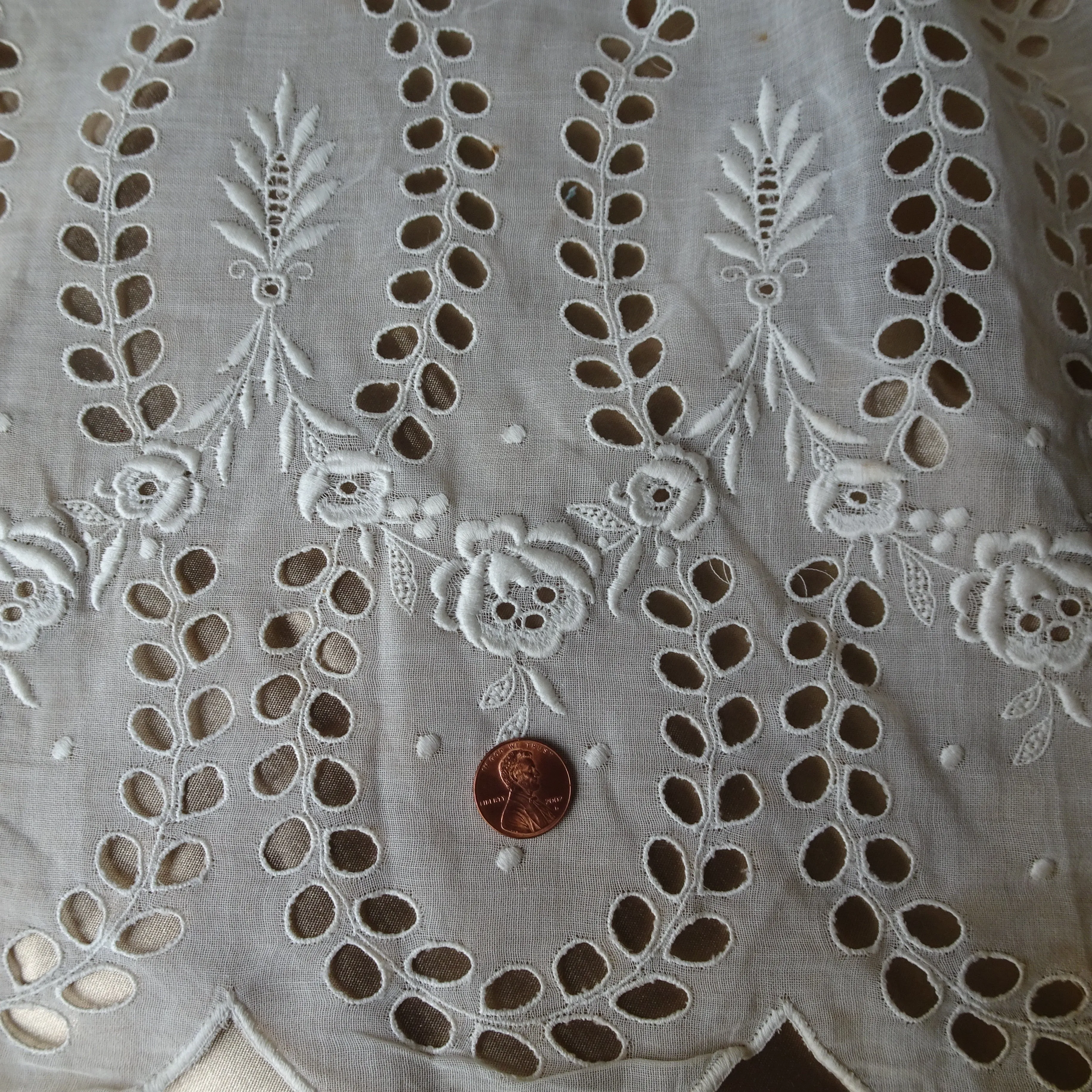 BEAUTIFUL Antique Salesman's Sample, Swiss Embroidered ROSES and Open Work Panel, Perfect For Heirloom Sewing, Dolls, Bridal, Fine Crafts, Collectible Textiles