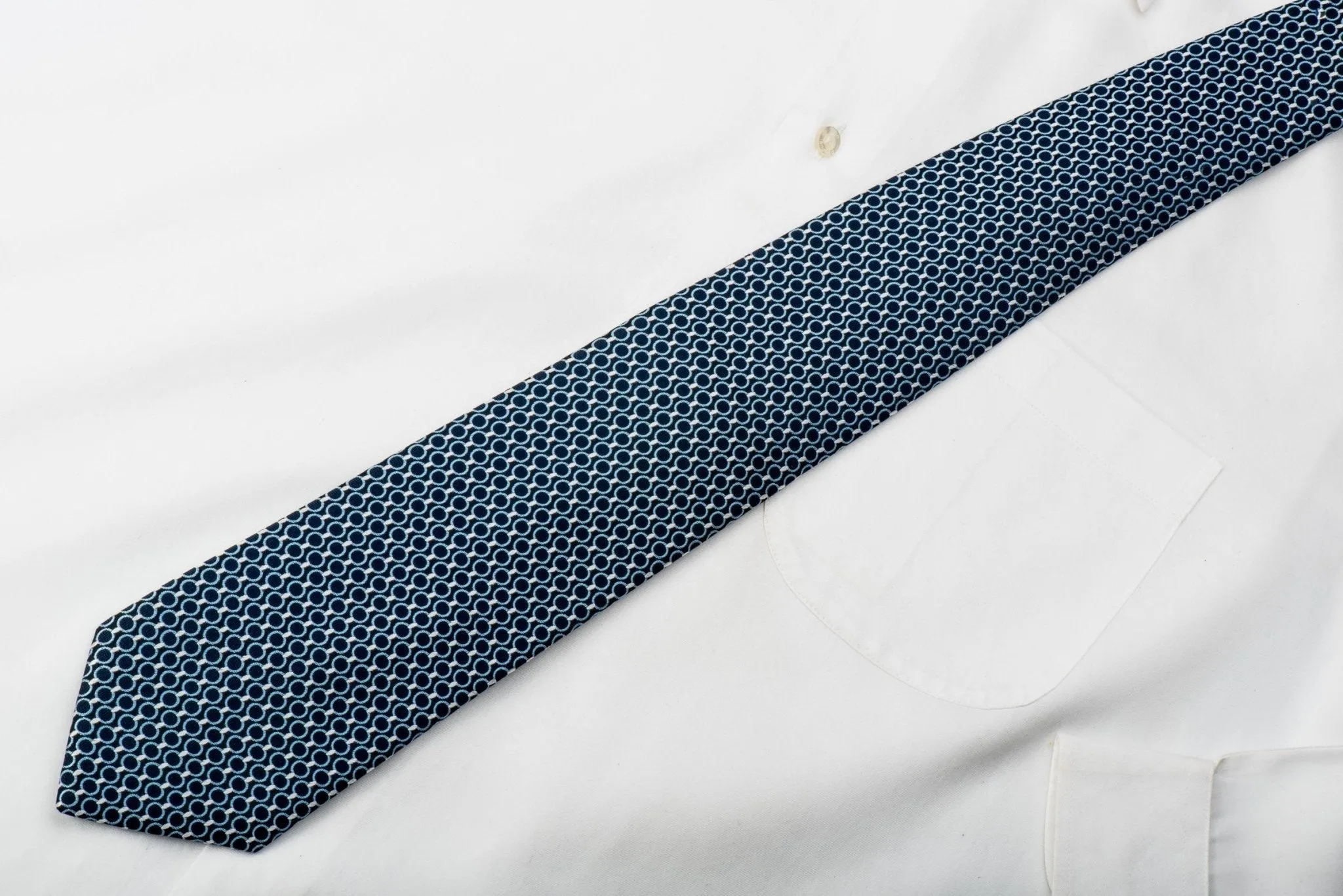 Ermenegildo Zegna Men's Woven Silk Necktie Chain Link On Blue