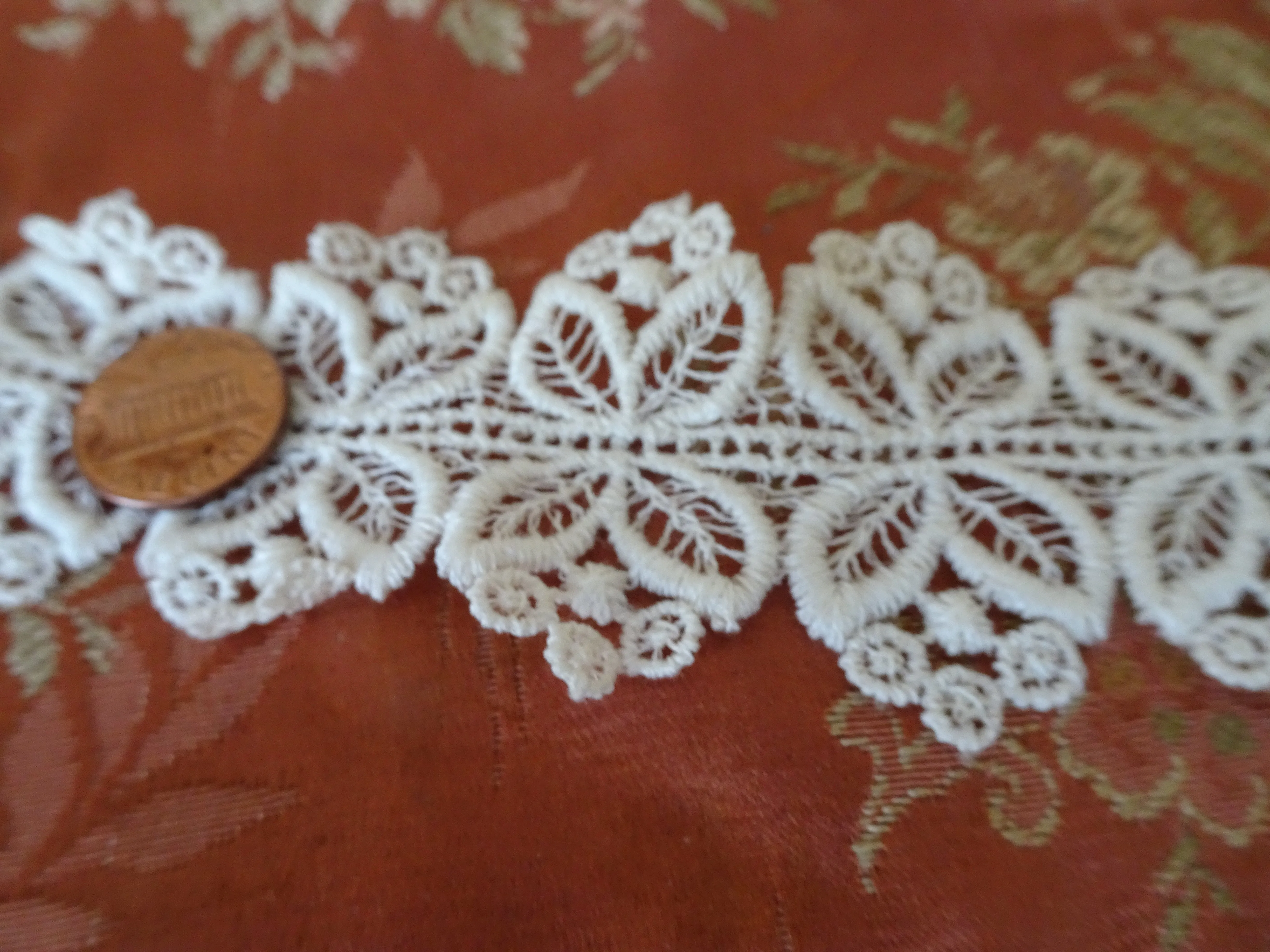 LOVELY Antique French Fine Lace Trim, Delicate Pattern, Ideal For Dolls,Bridal Dress,Fine Heirloom Sewing, Collectible Vintage Lace