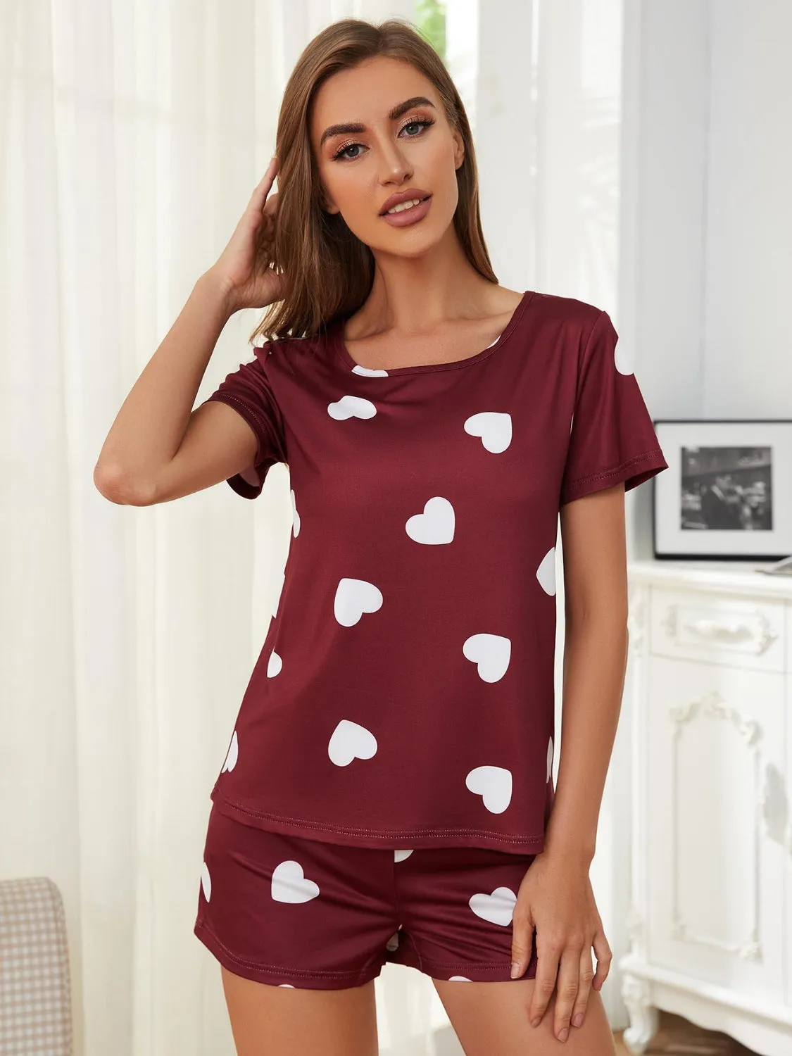 TEEK - Heart Round Neck Top and Shorts Lounge Set