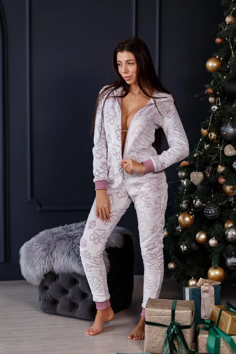 Women's warm terry butt flap pajamas Sweetjama Frozy with a hood "Powder Paws"